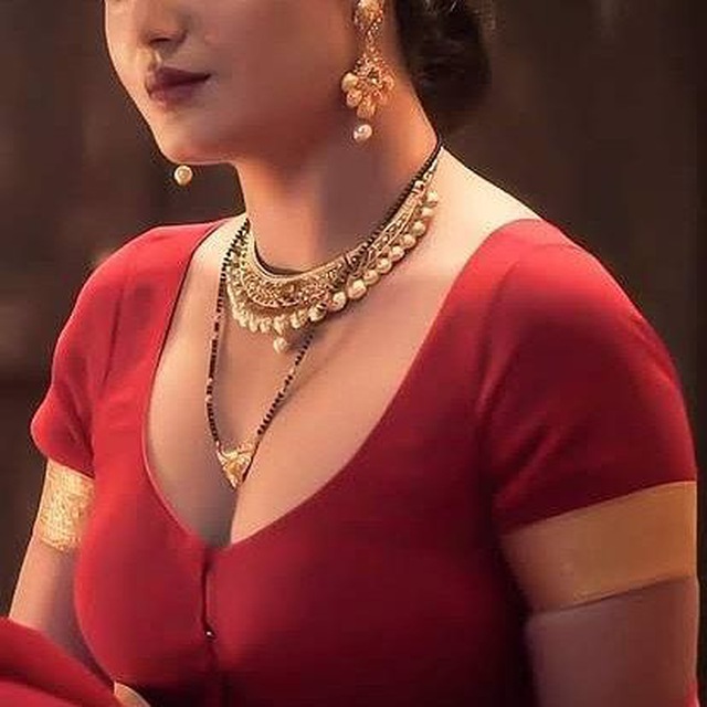 daniel yadron recommends indian bhabi christine wiggins add indian bhabi image