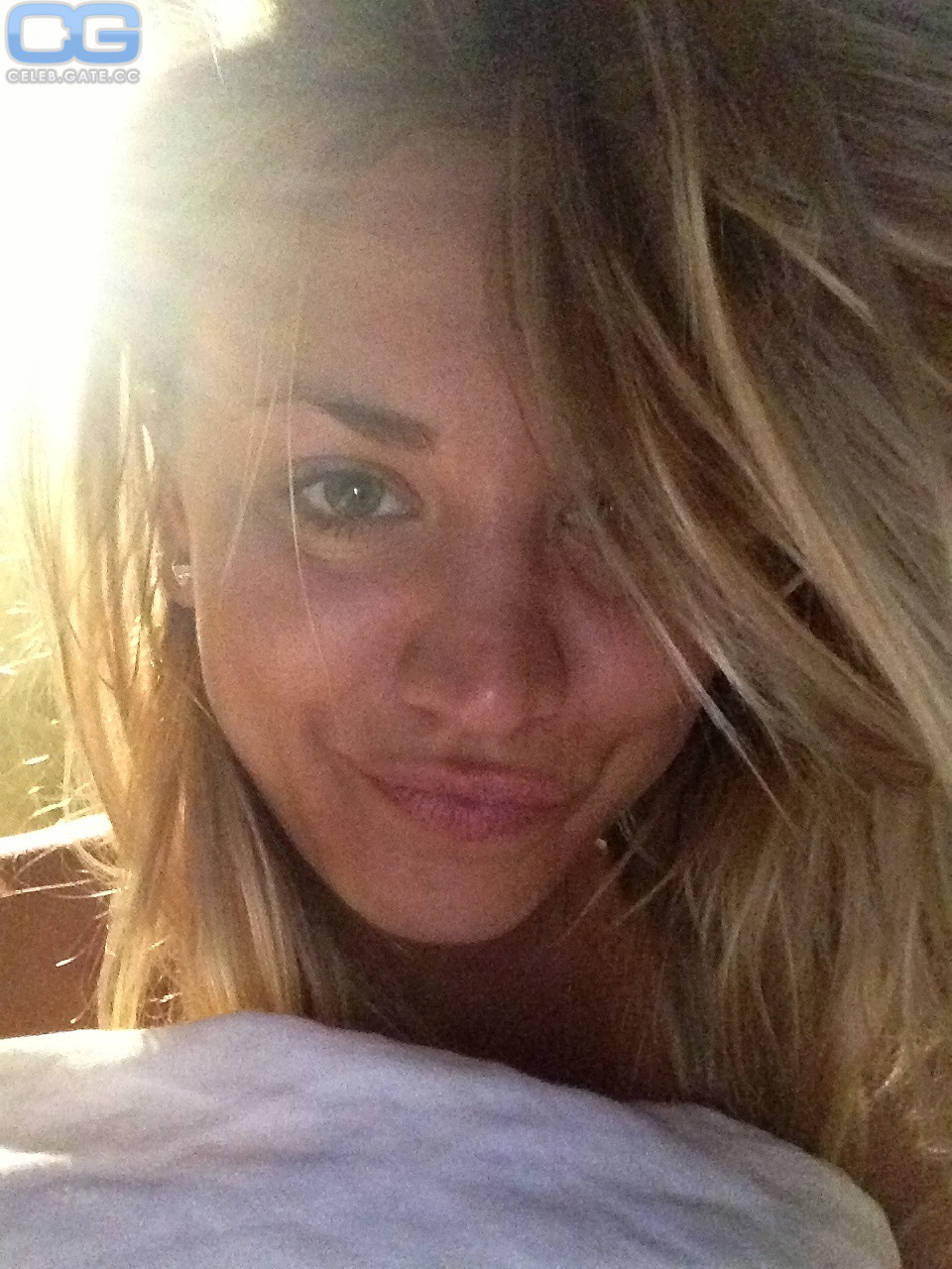 Kaley Cuoco Pornography face swap porn hairy muscular porn