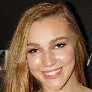Kendra Sunderland Using His Face To Cum daughter and dad naked brazilianebony onlyfans