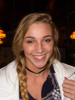 Kendra Sunderland Using His Face To Cum redbone bbw nude japanese upkirt