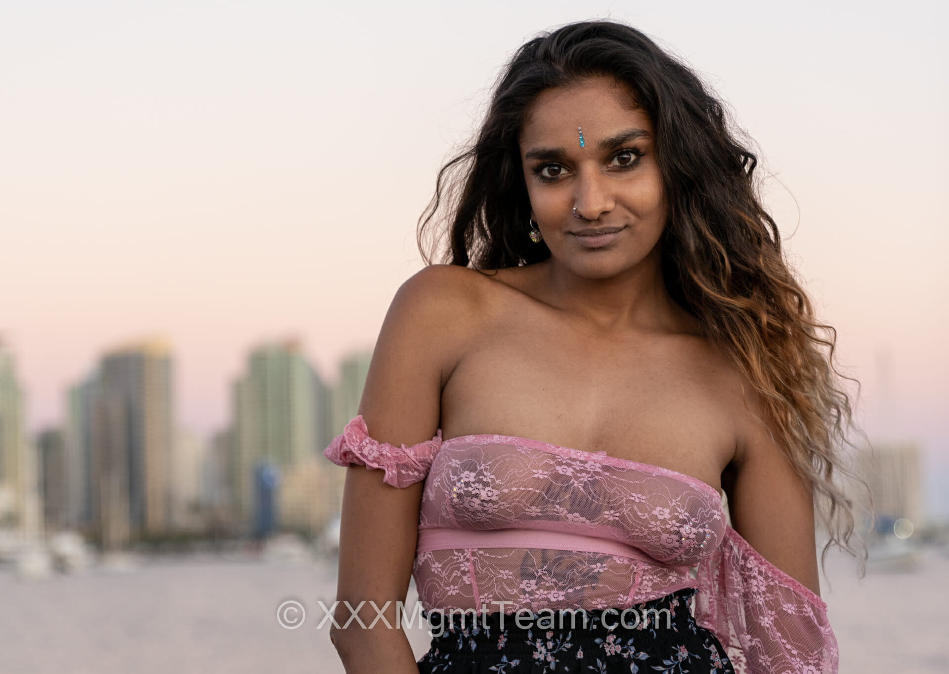 amelia brands recommends Marisol yotto dell pittman add Femdom gloves photo