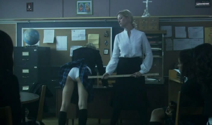 ali gaafar recommends Blackwd raw carrie soule add Video spanking machine photo