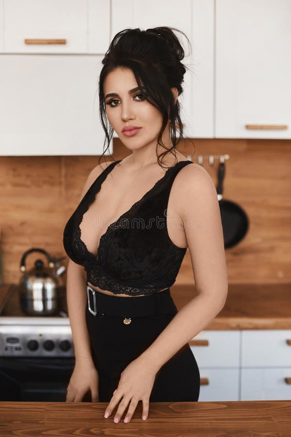 bender ben recommends Naked buttox andrea larimer add mature latina tits photo