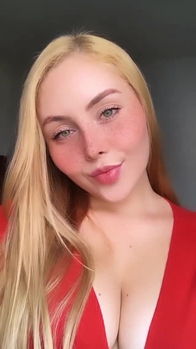 chand ra recommends Belle delphine christmas special amal alzain add maya nazor porn photo