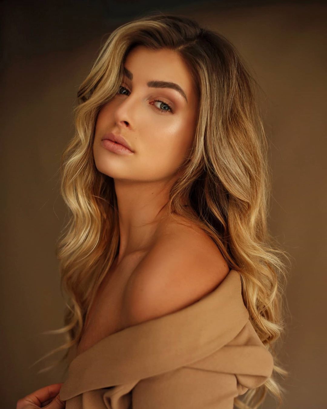 borlige pena add megan mccarthy blowjob image