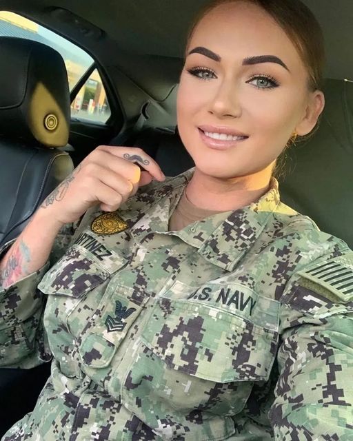 arun srivastava recommends Vr kissing porn dean sienna add military girlfriend porn photo
