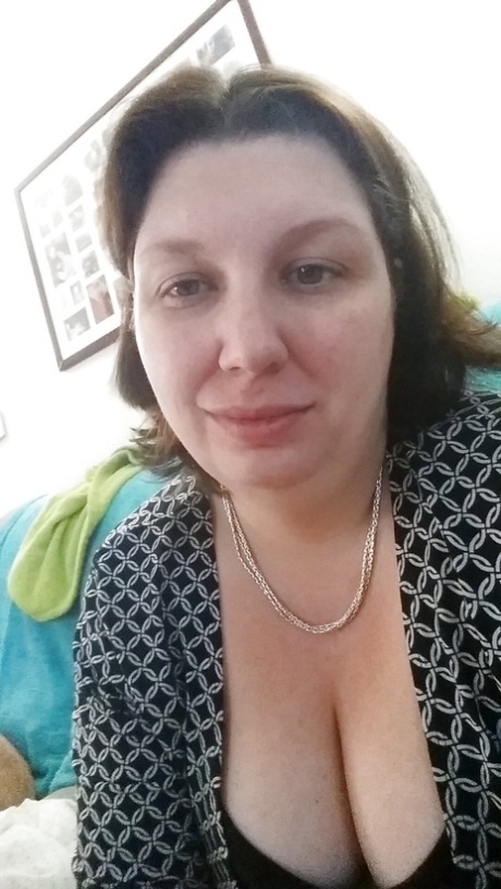 claire leckey recommends French prison porn movie denise driskell add mom next door nude photo