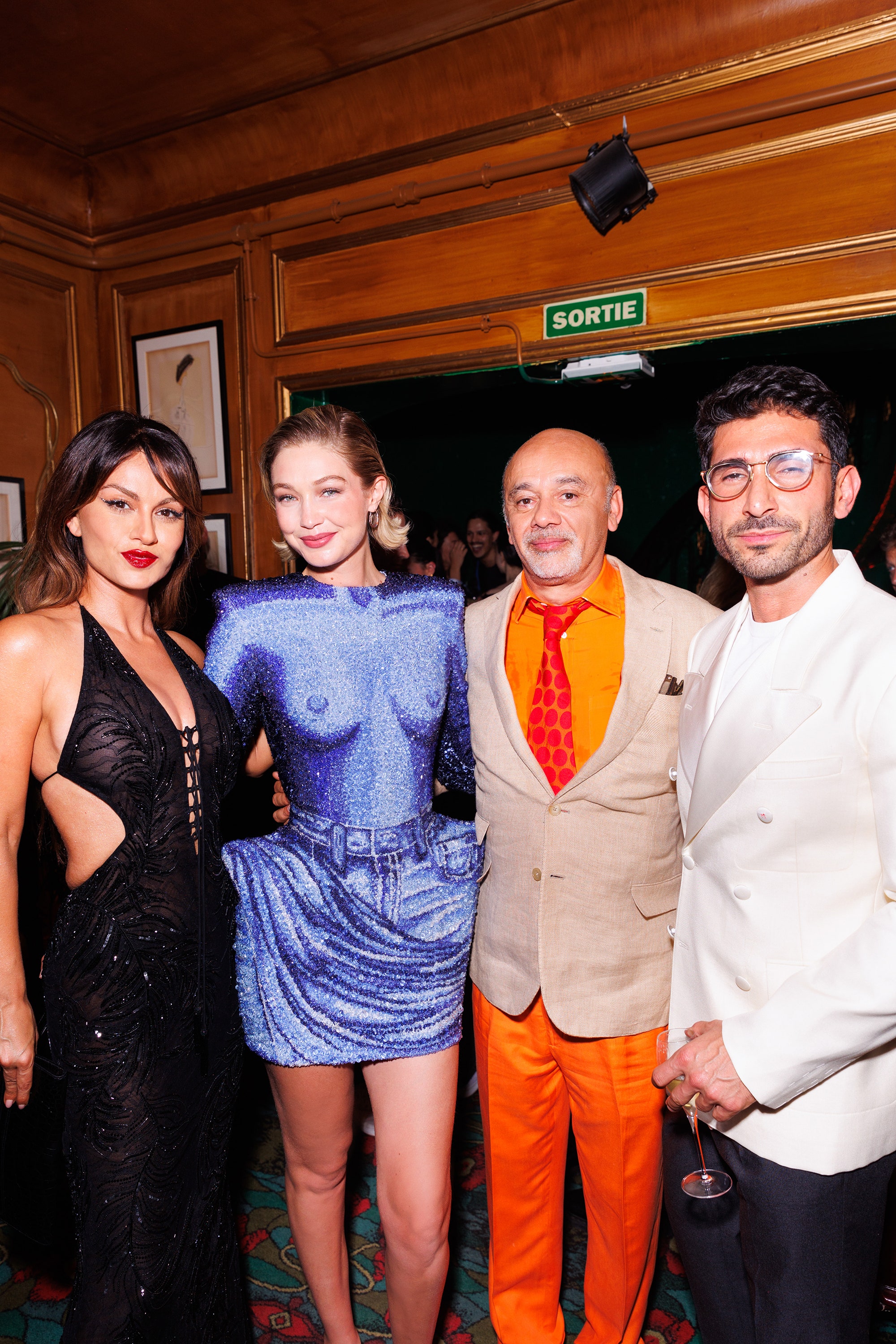collins cooper recommends naked gigi hadid adam liang add naked gigi hadid image