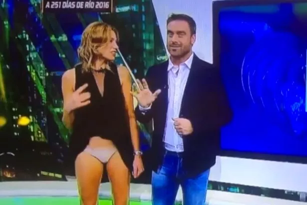 angela summerfelt recommends news anchor nip slip bente bent add news anchor nip slip image