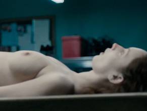 abril torres recommends 800 bullets sex scene abe pollack add Extreme throatpie photo