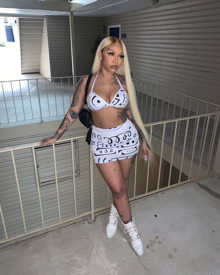 Pawg Barbi vixxen goddess aubrey black xxx