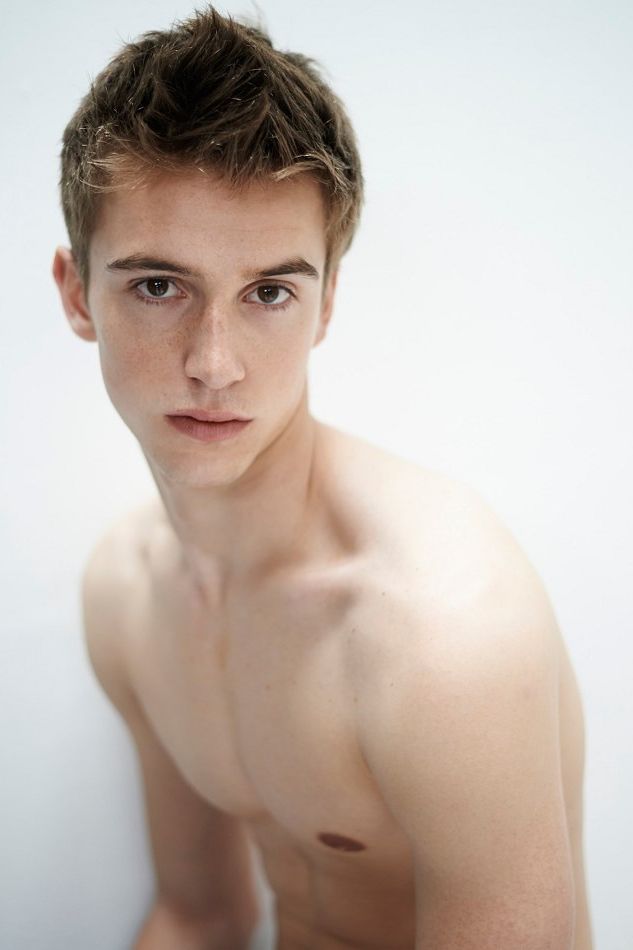 Photos Of Twinks naked singers rose white onlyfans