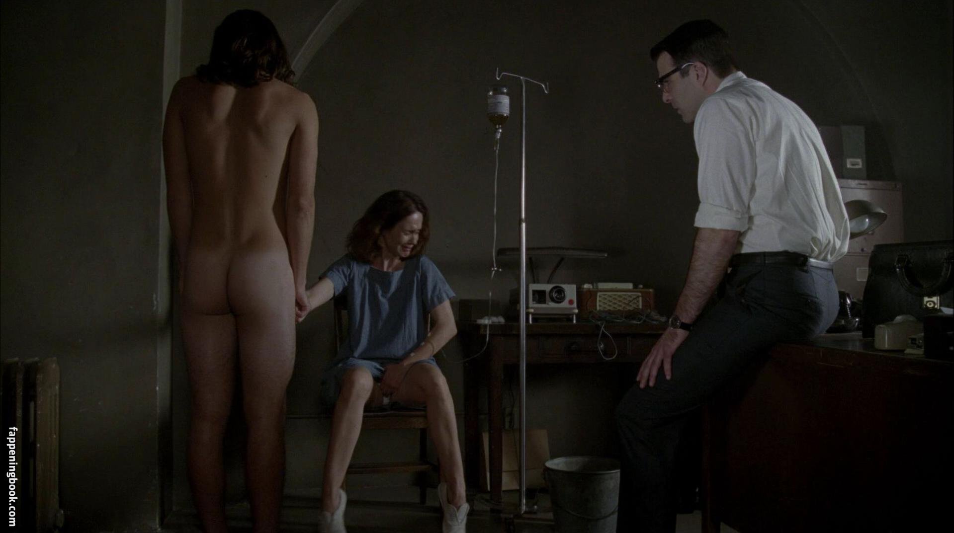 adekunle micheal add sarah paulson nude image
