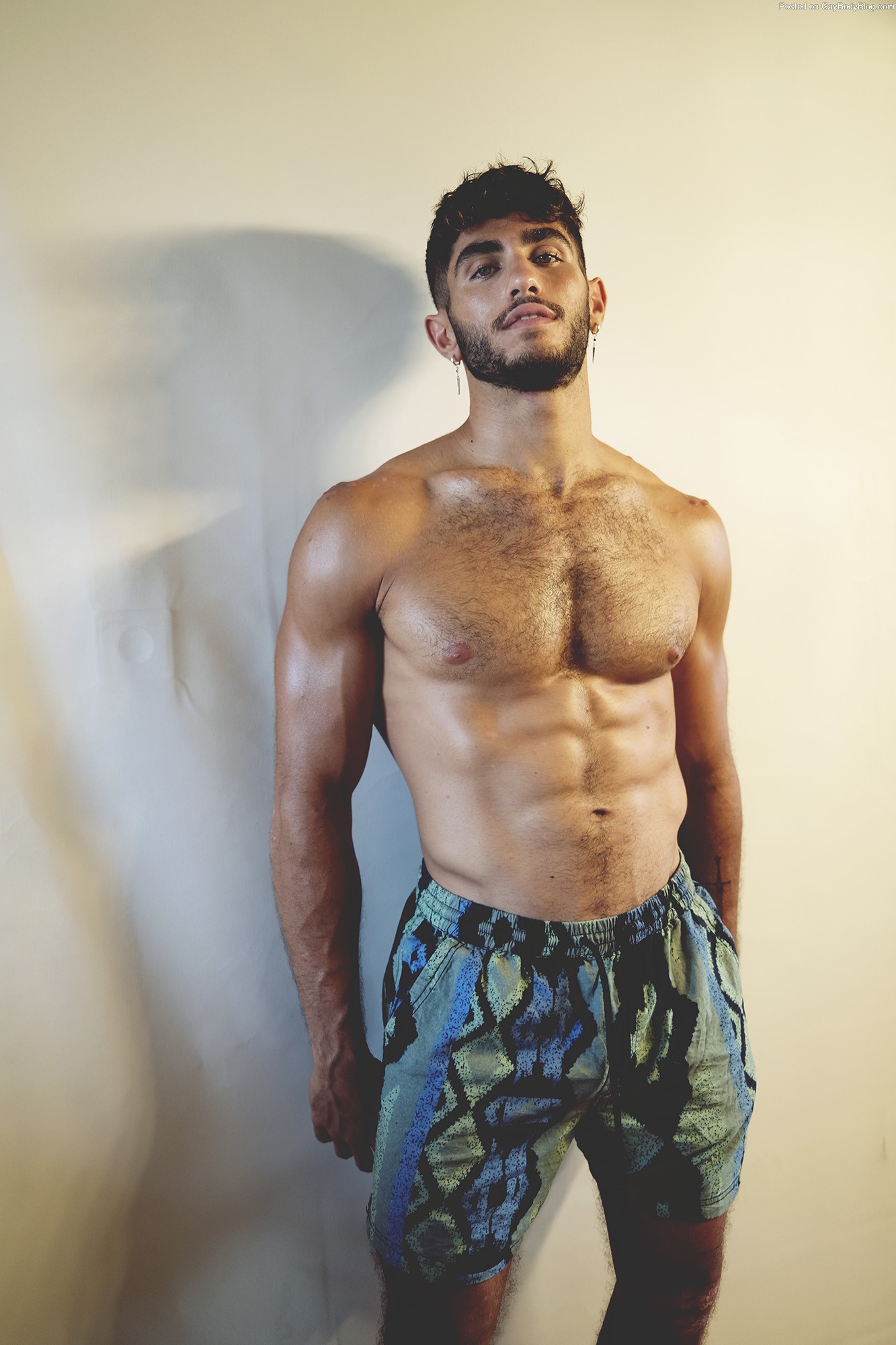 colin halloran recommends Brooke marks onlyfans beth billups add scruffy men nude photo