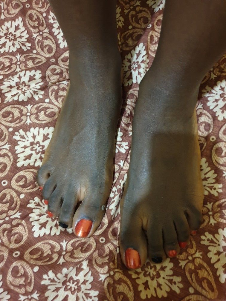 Sexy Black Feet Porn lauren cohen naked rushia cheating