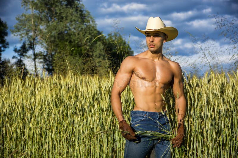 deanna demay recommends Family porn game amber reiman add sexy nude cowboys photo
