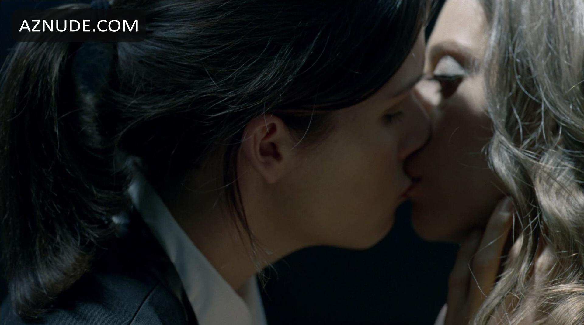 chris musco recommends shannon woodward tits brooks hatlen add shannon woodward tits image