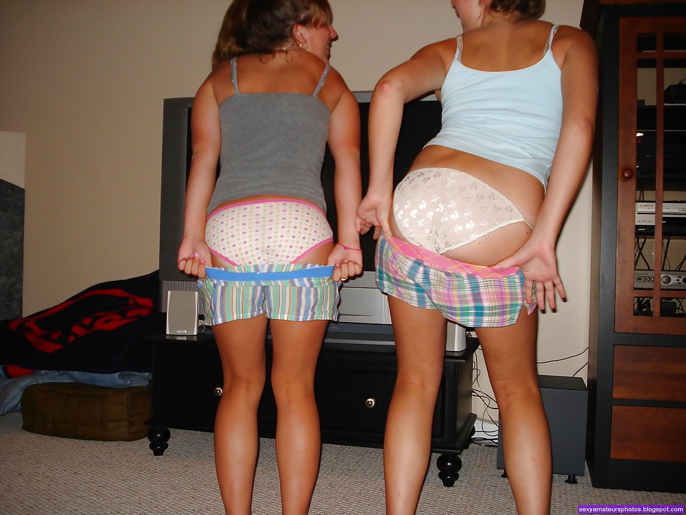 brennan whitley recommends teens flashing panties bar show add Kylie page leaks photo