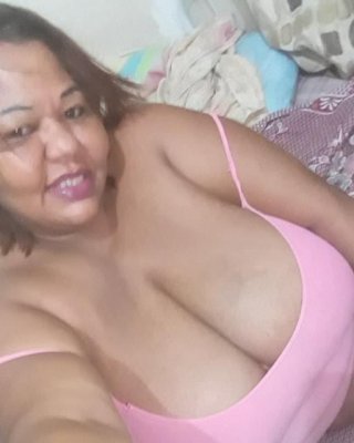aida clinton recommends tetas grandes pornos dannielle wood add tetas grandes pornos image