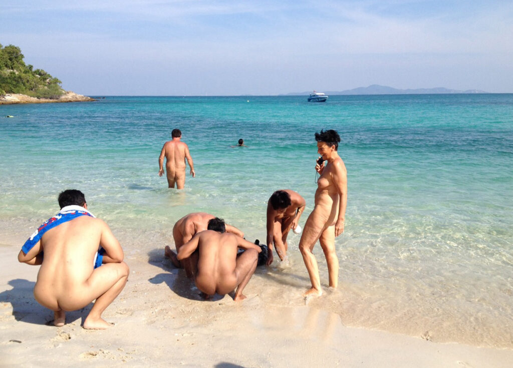anjan hazra add thailand nude photo