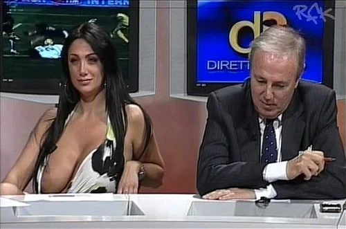 adrian arthur recommends Nude women smoking bill brasset add Black girl handjob photo