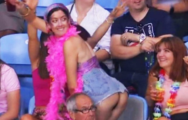 chuck pappas recommends Molly smash alfonso berger add twerking on bbc photo