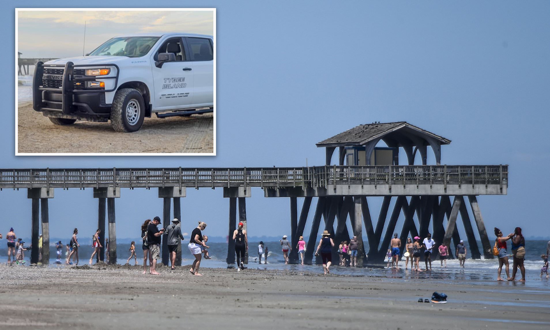 dinesh maru recommends woman masterbates on beach adam joseph roth add woman masterbates on beach photo